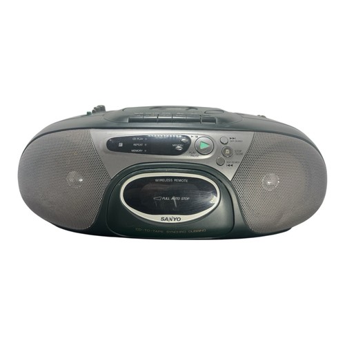 Sanyo portable radio - portable,