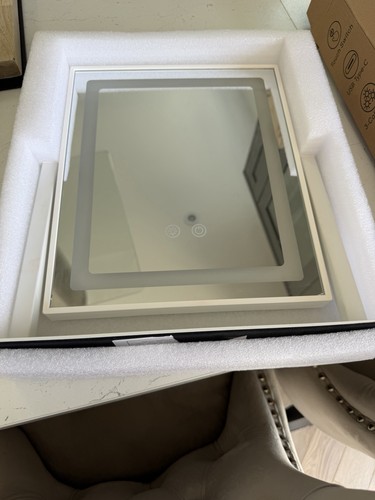 Hollywood vanity light - vanity, makeup