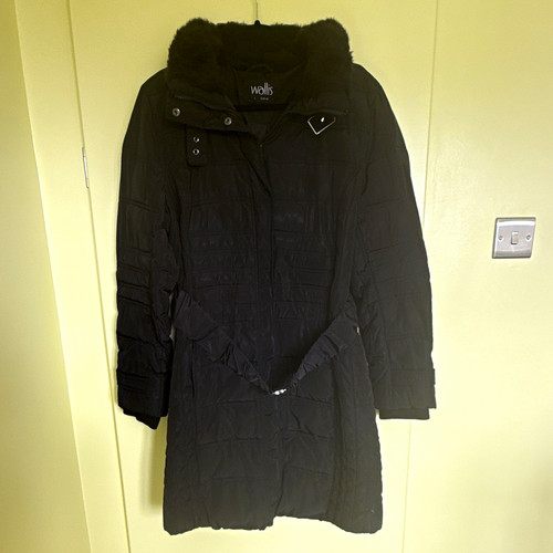Wallis black long quilted - black,