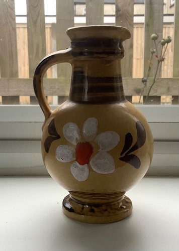 Early vintage decorative west - early,