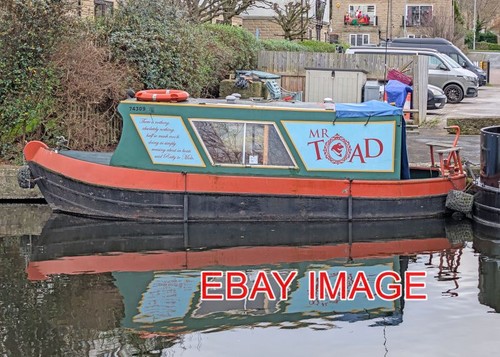 Photo narrowboat toad - photo, mr