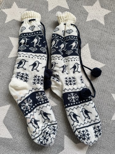 New penguin fluffy slipper - new,