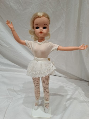 Pedigree blonde sindy 033055x - sindy,