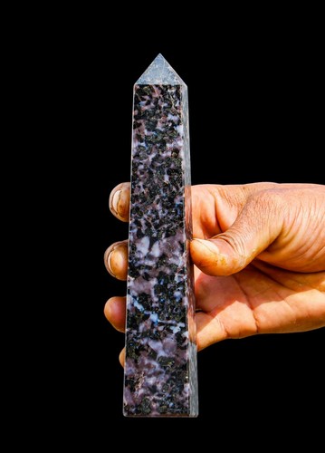 Indigo gabbro tower - 7.2",