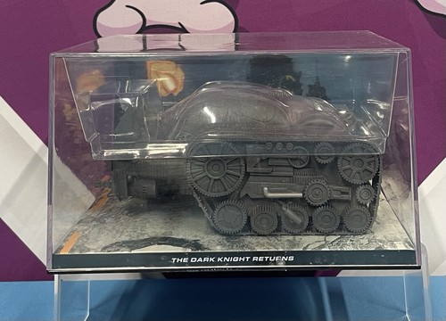 Die cast batmobile the dark - cast,