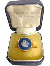 Wedgwood Gold Tone Tie Pin