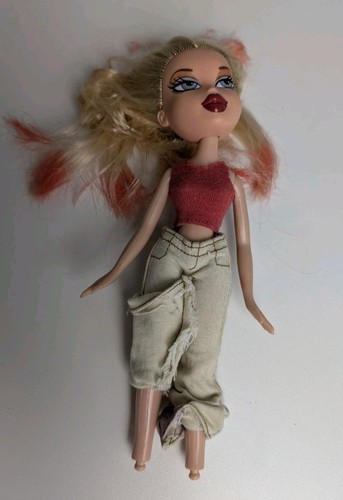 Bratz step out cloe - cloe, tlc