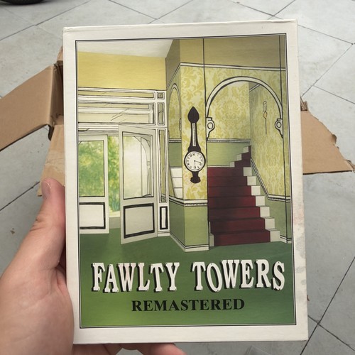 Fawlty towers dvd - fawlty, (remastered)