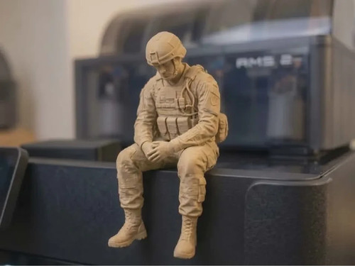 Soldier shelf sitter - soldier,