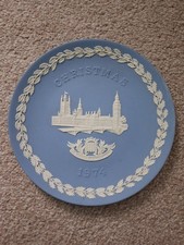 Wedgewood Blue Christmas 1974