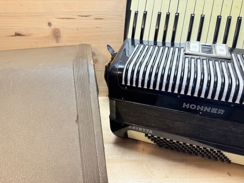 Piano accordion hohner arietta - accordion,