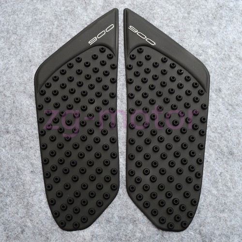 Rubber traction tank pads - rubber,