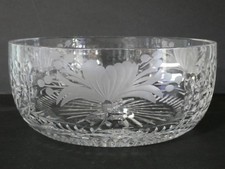 Royal Brierley Crystal Honeysuckle Design 8" Diameter Heavy Serving Bowl
