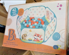 B. toys Ball Pit 42 Colorful