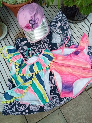 Girls beach towel hoody - girls,
