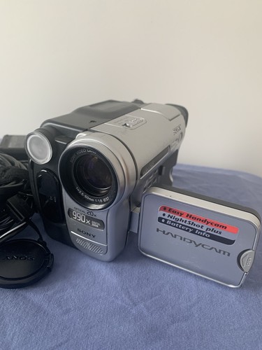 Sony ccd trv208e pal video - video, hi8