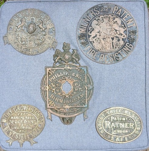 Set five brass - safe, makers