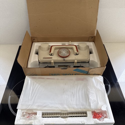 Knitmaster knitting machine - knitmaster,