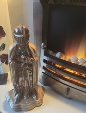 VINTAGE MEDIEVAL KNIGHT CAST