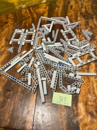 Over 100pcs lego technic - of,