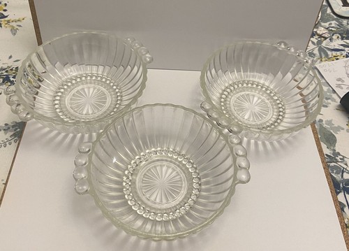 Depression glass ribbed - x,