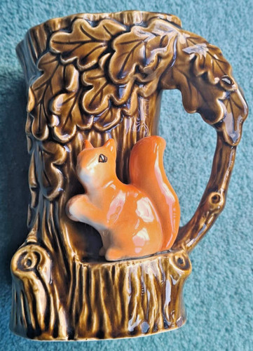 Sylvac flower vase - flower,