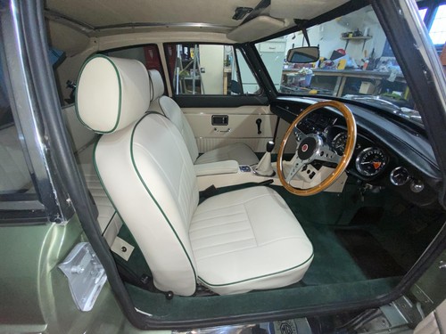 Mgb roadster quality cream - mgb,