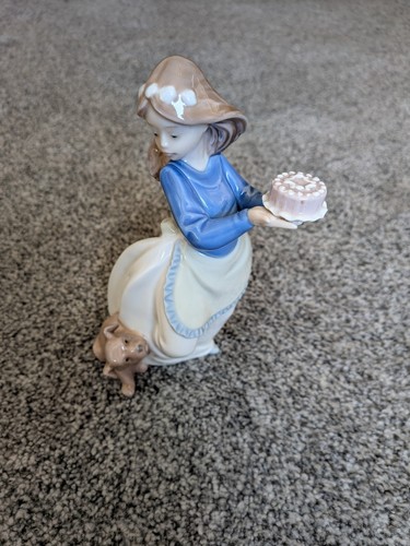 Puppy birthday figurine by - ,