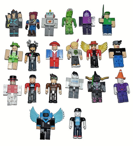Jazwares roblox lot 20 - roblox,
