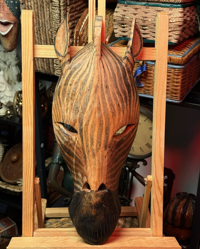 Rare african style - rare, carved