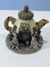 Vintage Miniature Working Mouse Cottage Teapot / Trinket Box