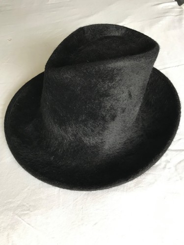 Philip treacy black hat - philip,