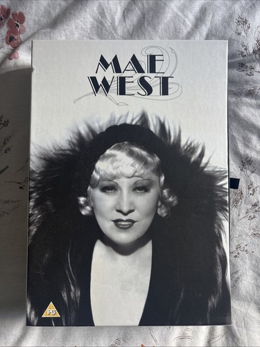 Mae west screen - mae, (screen