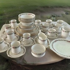 Royal Albert Paragon Belinda