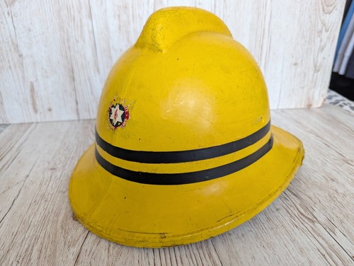 Obsolete yellow sub - obsolete, officers