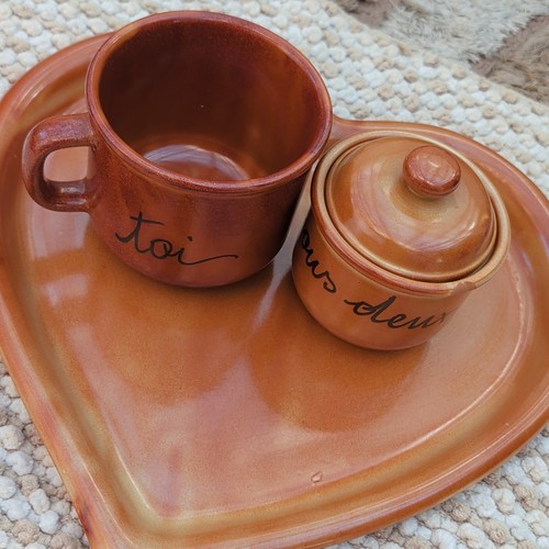 Brown glossy ceramic heart - glossy,