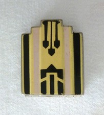 Vintage Volupte / Fillkwik Empire State Building Powder Compact