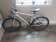 Carrera Parva LTD Hybrid Bicycle Problem With Wheels And Chains As I Know.