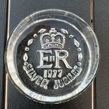 Dartington Glass - Elizabeth