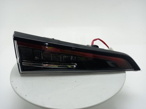 Toyota corolla tail light rear - toyota,
