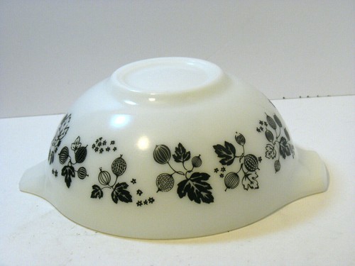 Vintage pyrex gooseberry black - gooseberry,