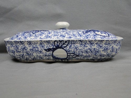 Victorian blue white covered - white,