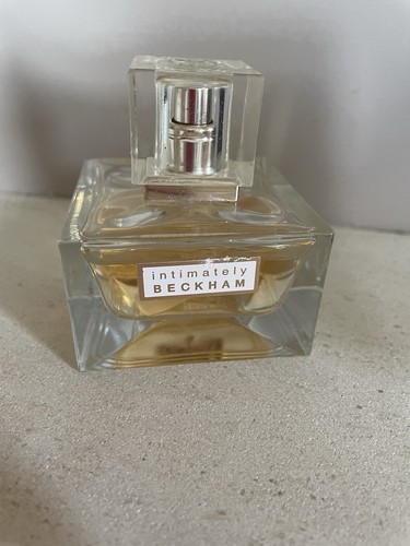 Victoria beckham intimately - victoria,