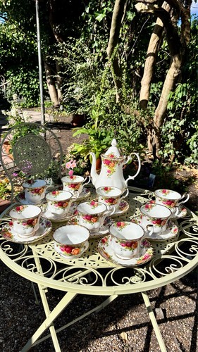 Vintage royal albert old - vintage,
