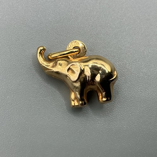 9ct gold elephant - gold,