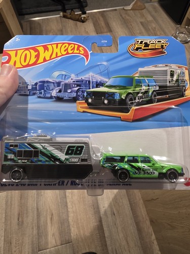 Hot wheels 2024 - hot, track