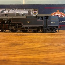 Bachmann OO Gauge 32-877 Fairburn 2-6-4T 42073 - BR Lined Black, Late Crest