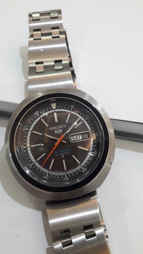 Seiko sports ufo - 5,