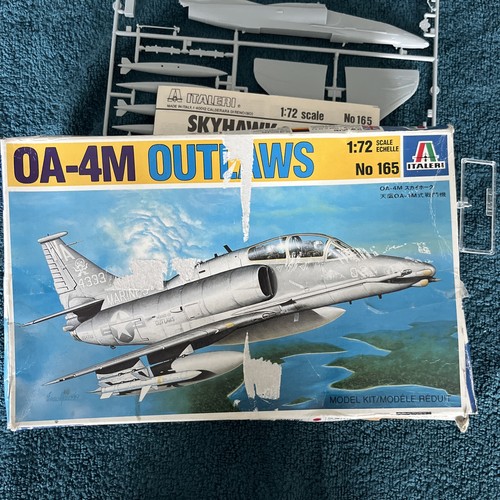 Italeri 4m skyhawk - italeri, oa-4m