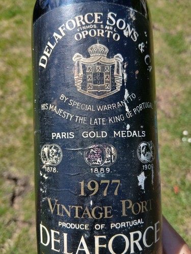 Empty delaforce 1977 - delaforce, vintage